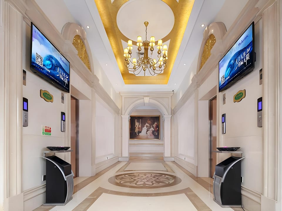 Vienna International Hotel Wuhan Yangtze River Second Bridge Hankou Riverside Hotel in Wuhan