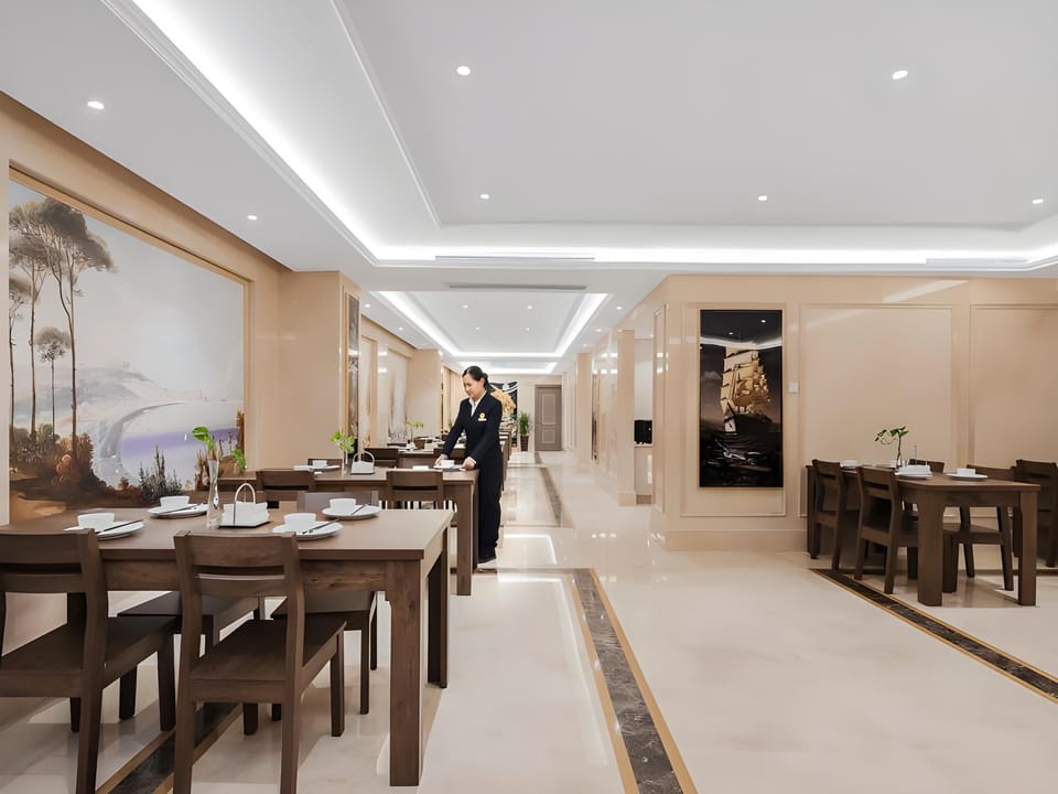 Vienna International Hotel Jiangsu Huai’an Xuyi Hongwu Avenue Hotel in Jiangsu