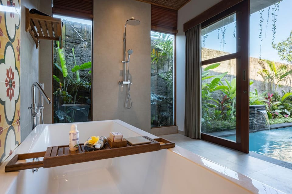 Steamroom