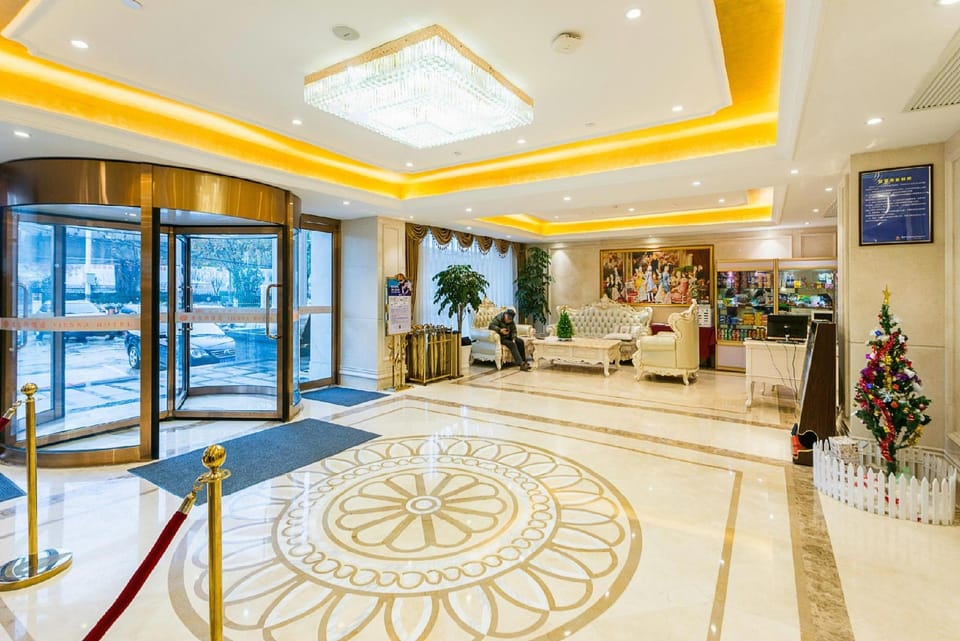 Vienna Hotel (Nanjing Hongshan Zoo Mufushan Metro Station Branch) Hotel in Nanjing