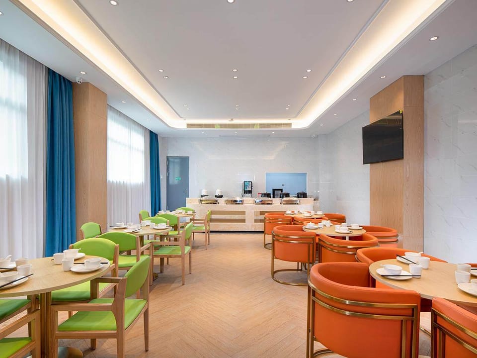 Vienna 3 Best Hotel Huainan Fengtai Sports Center Hotel in Jiangsu