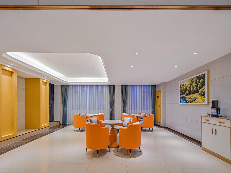 Vienna 3 Best Hotel Dongyang Huayuan Hongmu Furniture City Hengdian Airport Hotel in Zhejiang