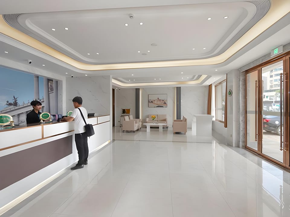Vienna 3 Best Hotel Nanjing SASSEUR Mall Moling Hotel in Nanjing