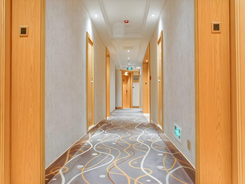 Vienna 3 Best Hotel Zhejiang Jinhua High-Speed Railway Station Hotel in Zhejiang