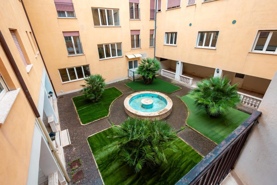 AH ROMA Hotel in Rome