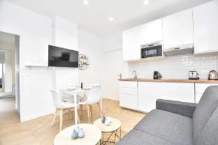 Calm Apartment -1BR/4P- Bastille Hotel in Paris