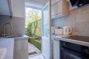 Sea Breeze Apt 1 - 1 Bedroom - Horton Beach Hotel in Wales