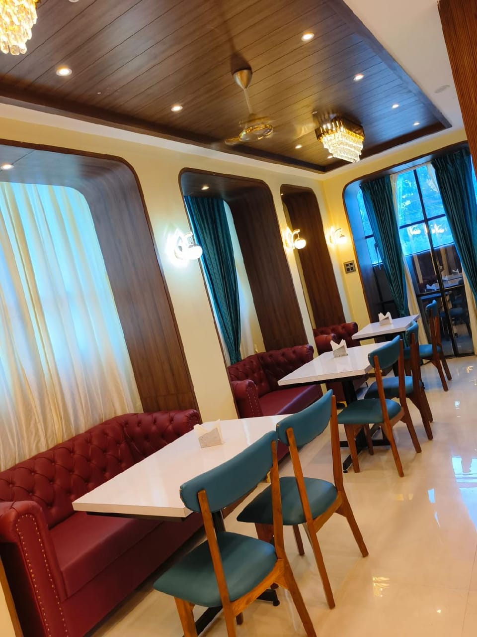 Bar/lounge