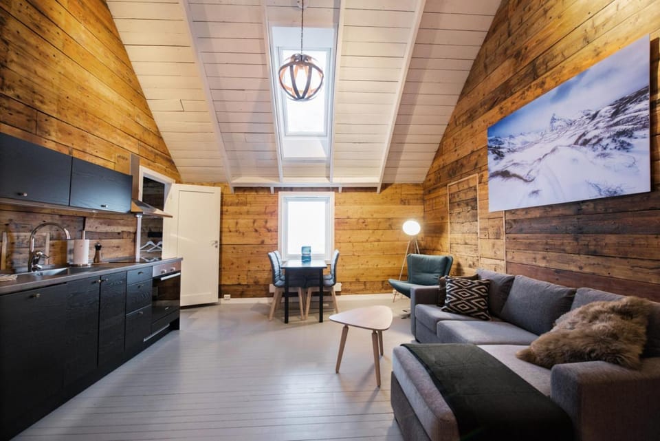 Hattvika Lodge Lodge in Lofoten