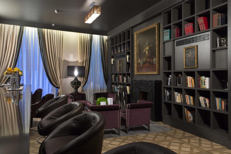 Bar/lounge
