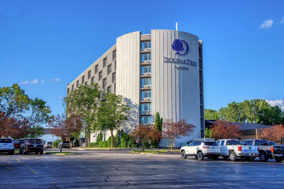 DoubleTree by Hilton Appleton Hotel in Wisconsin