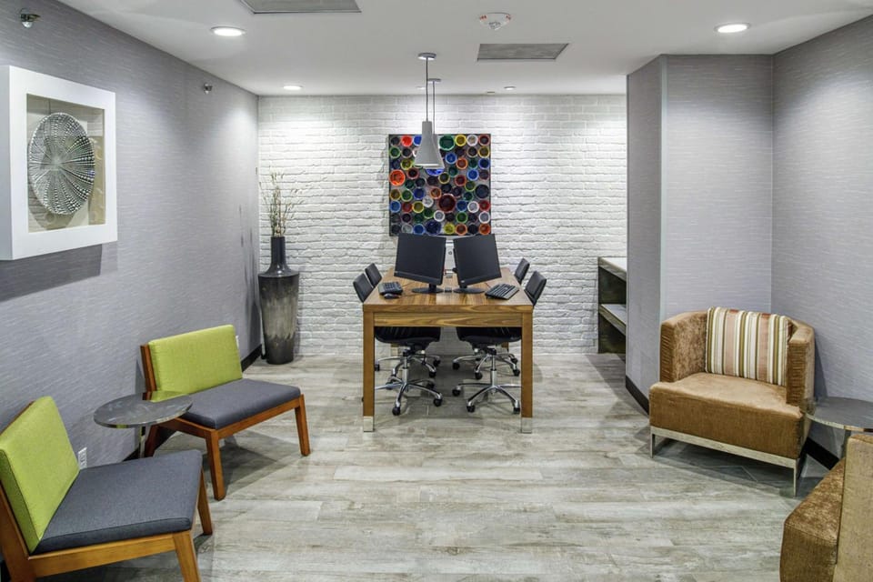 DoubleTree by Hilton Appleton Hotel in Wisconsin