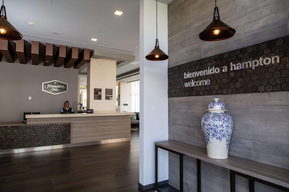Hampton Inn & Suites by Hilton Puebla Hotel in Puebla