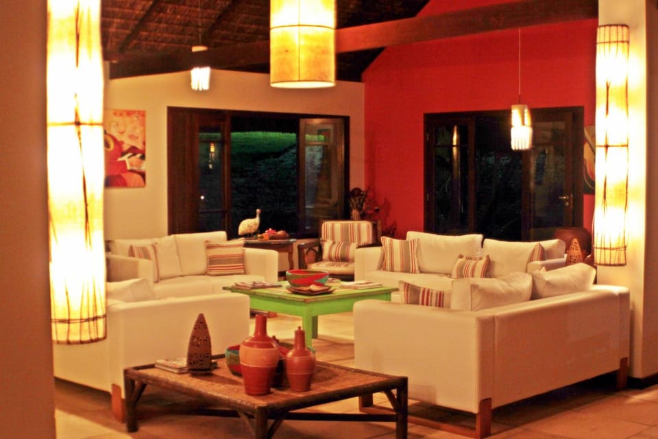 Shared lounge/TV area