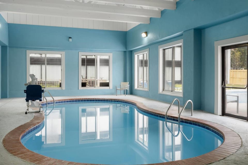 Baymont by Wyndham Williamsburg I-64 Hotel in Williamsburg