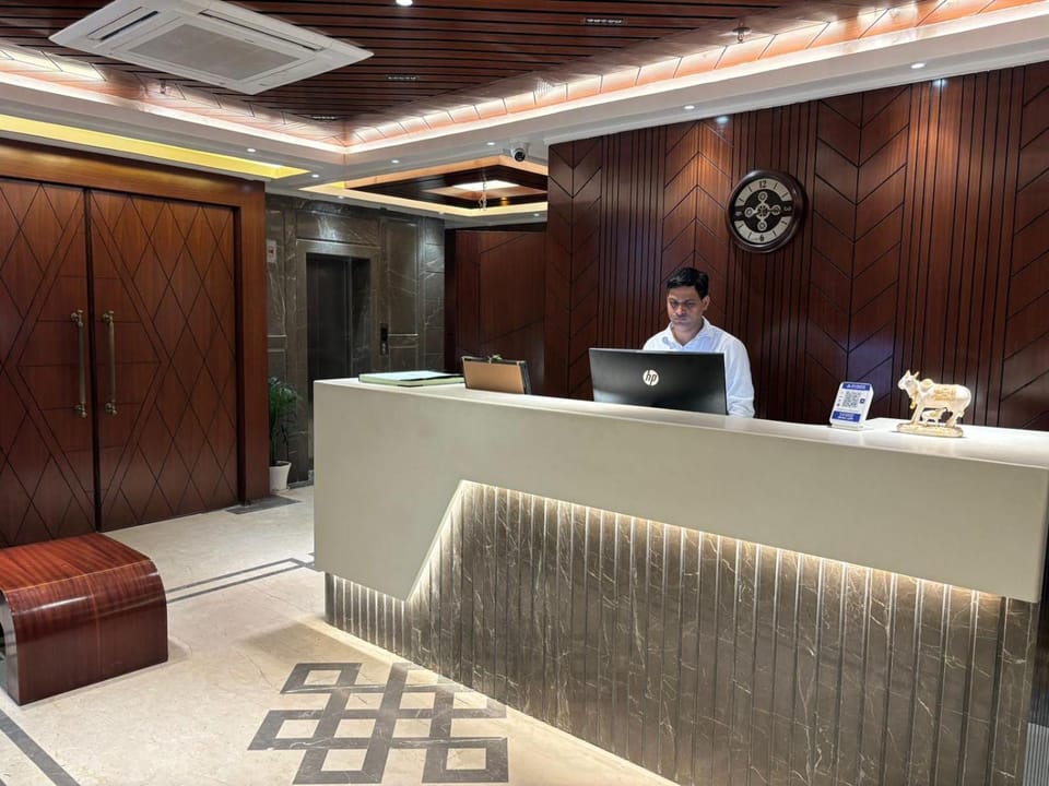 Hotel Mantavya Hotel in Varanasi