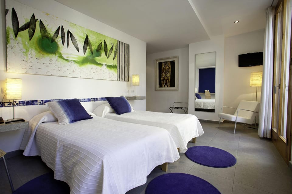 L'Hostal hotel d'interior Hotel in Pollença
