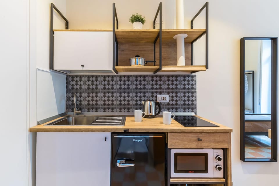 Napoli Central Station Apts & Suites Hotel in Naples