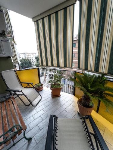 323 Cilea Apartment Hotel in Naples