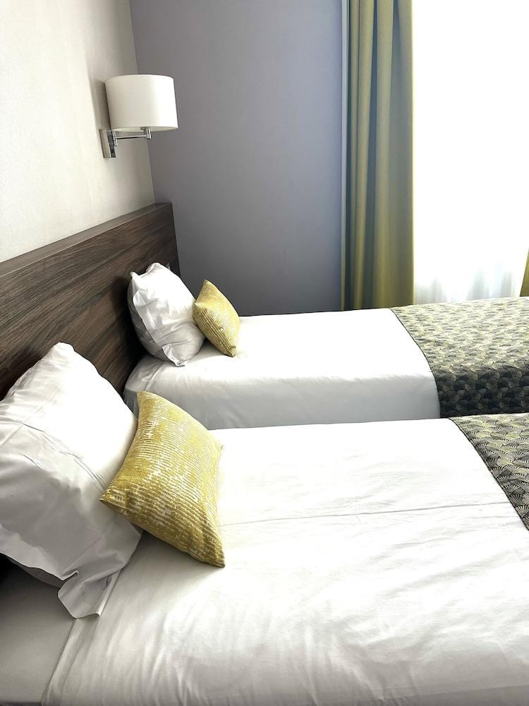 Hôtellerie de L enclos Rey Hotel in Paris