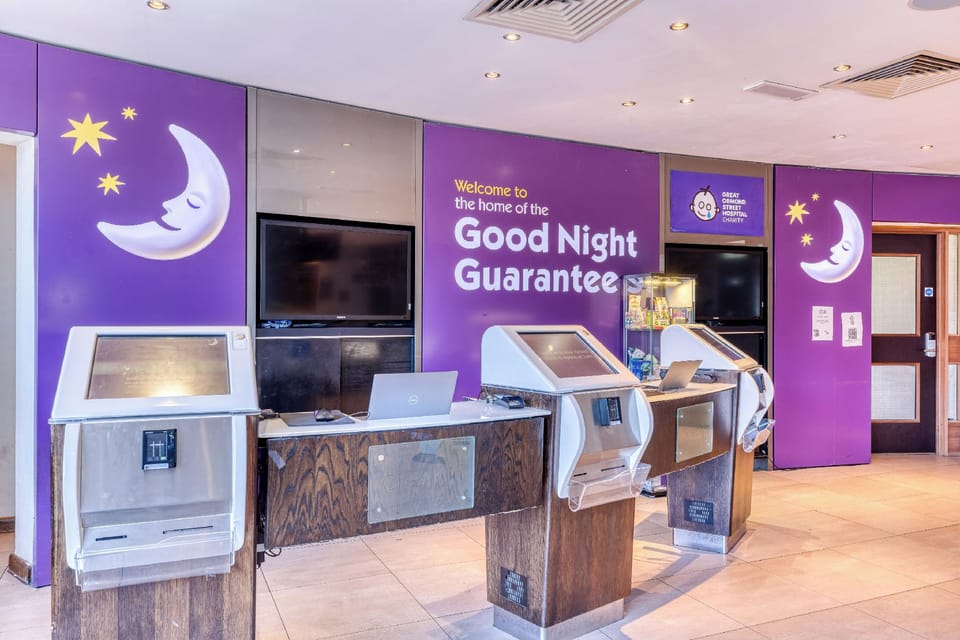 Premier Inn London Gatwick Airport Hotel in Horley