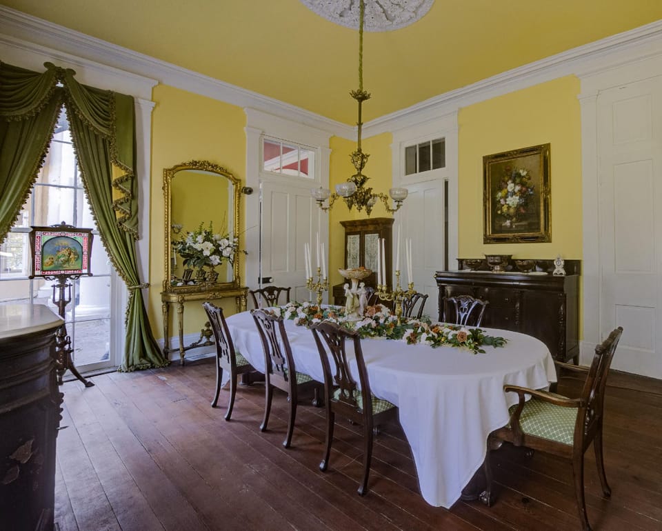 The Inn at Cedar Grove Hotel in Vicksburg