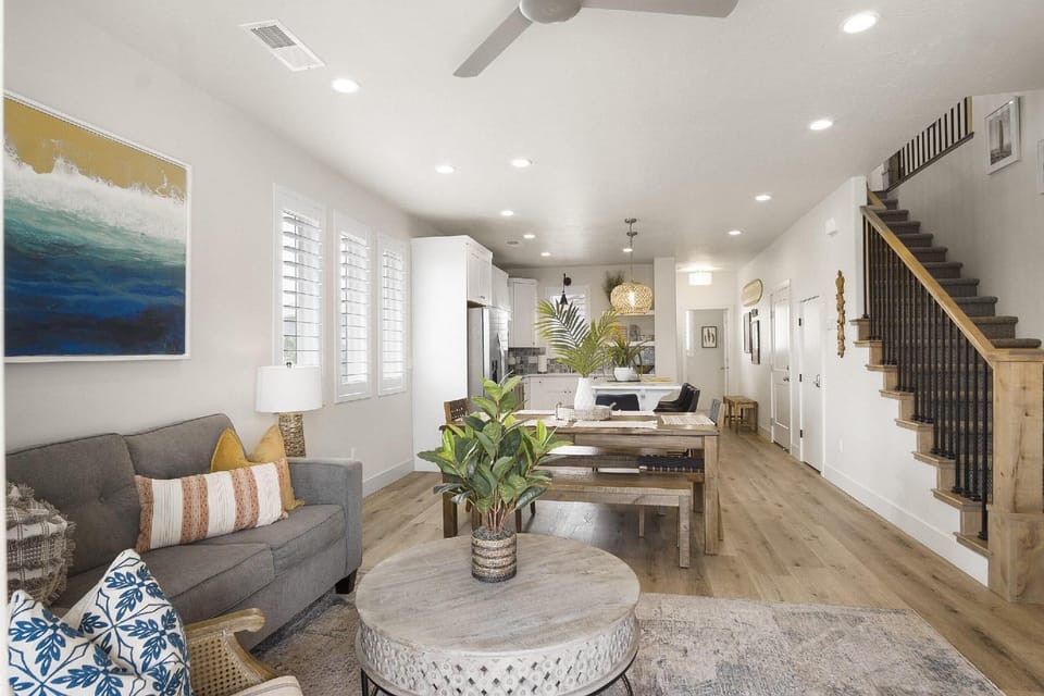 New Listing Happy Hawaiian Hotel in Washington