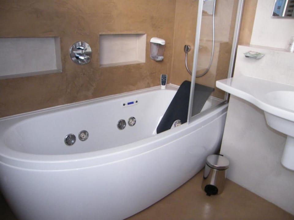 Hotel Saint Pierre Hotel in Normandy