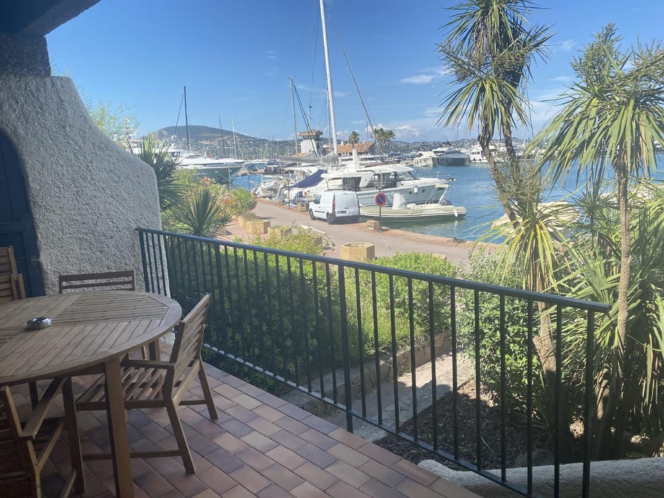 Marines Appartement Hotel in Gassin