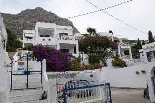 Tatsis Apartments Hotel in Kalymnos