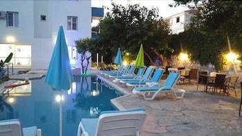 Parla Apart Otel Hotel in Cesme