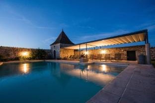 Le Chateau De Besseuil Hotel in Bourgogne-Franche-Comté