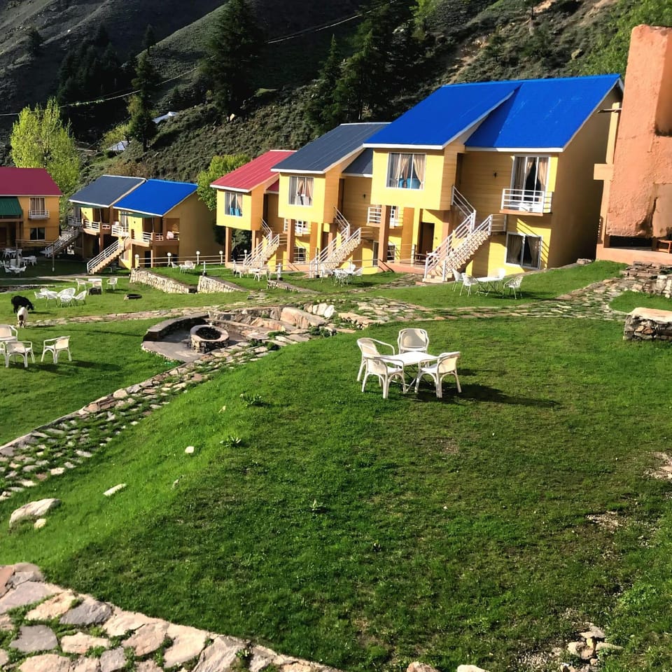 Hotel Village Inn Naran Hotel in Pakistan