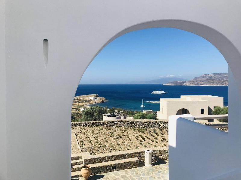 Theasis Luxury Suites Hotel in Decentralized Administration of the Aegean