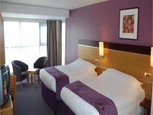 PREMIER INN CASTLEFORD M62 JCT 31 HOTEL Hotel in England