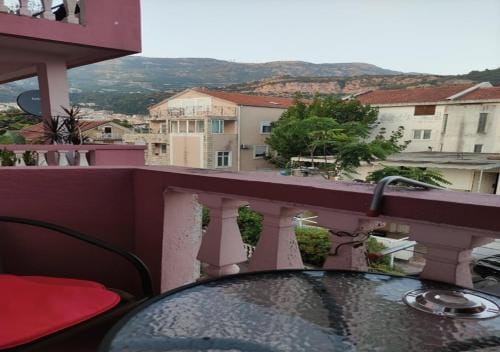 Rooms Kuljic Hotel in Budva