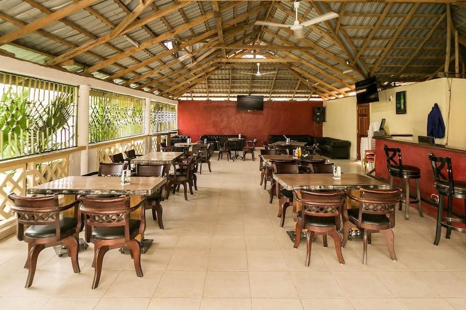 Rusinga Blue Ridge Hotel Hotel in Uganda