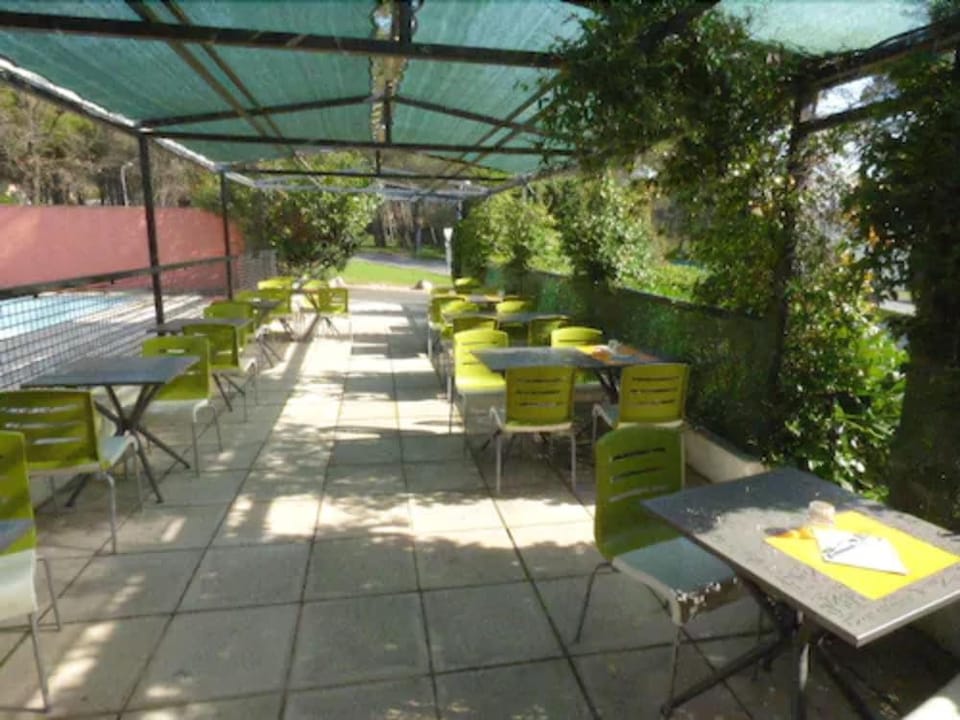 Citotel Louisiane Hotel in Mouans-Sartoux