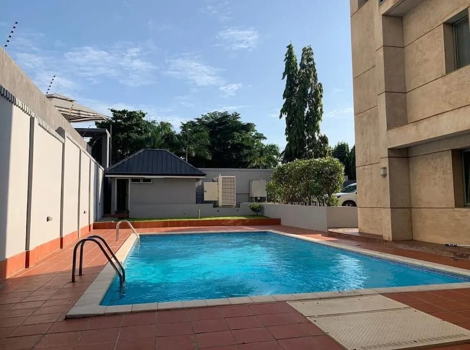 Sky Suites Airport Hotel in Accra