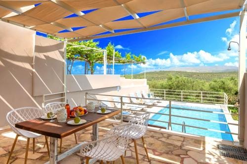 Cretan Breeze Villa Heated Pool Hotel in Crete