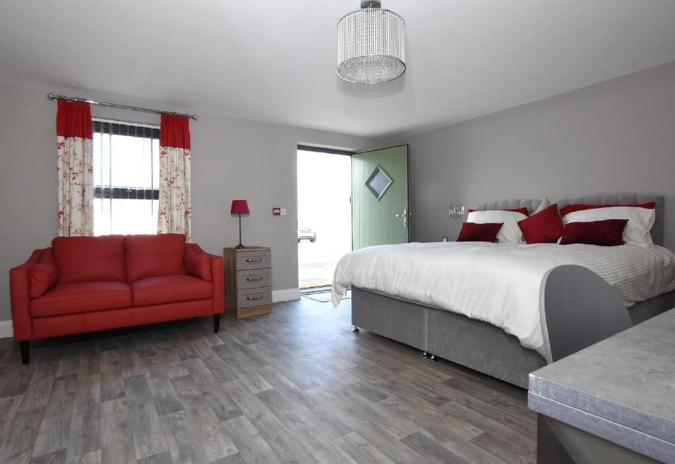 Homestead Hillsborough Guest Rooms Hotel in Northern Ireland