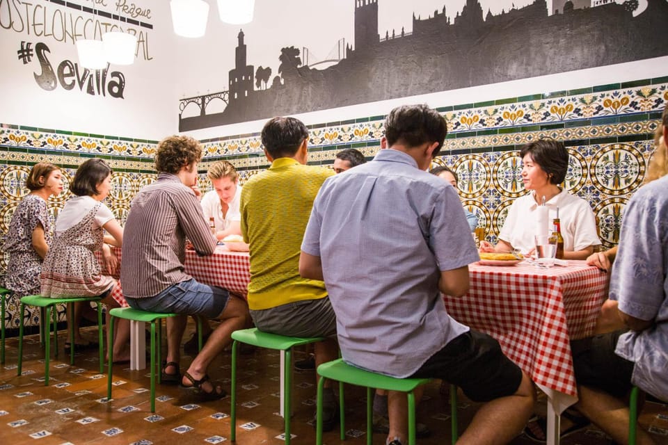 Hostel One Catedral Hostel in Seville