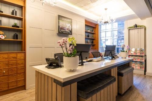 The Lawrance Luxury Aparthotel - York Hotel in York