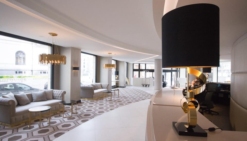 Bar/lounge