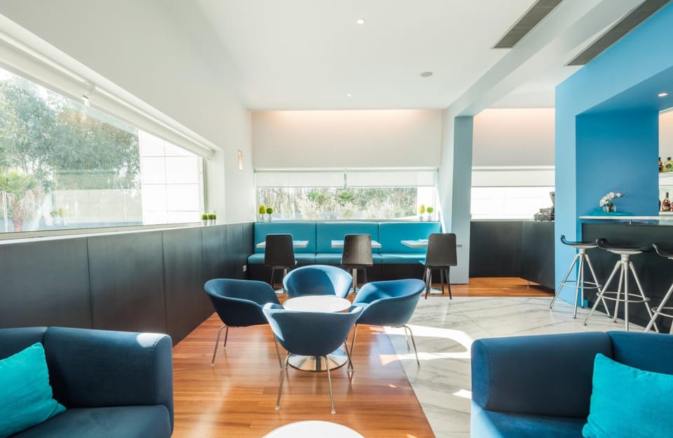 Bar/lounge