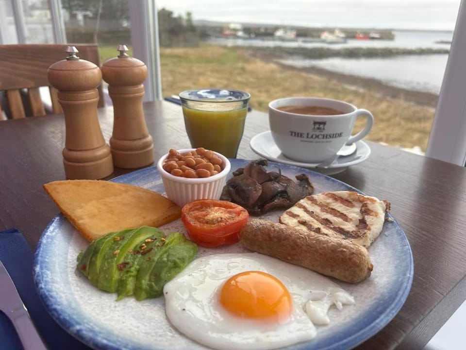 Lochside hotel Hotel in England