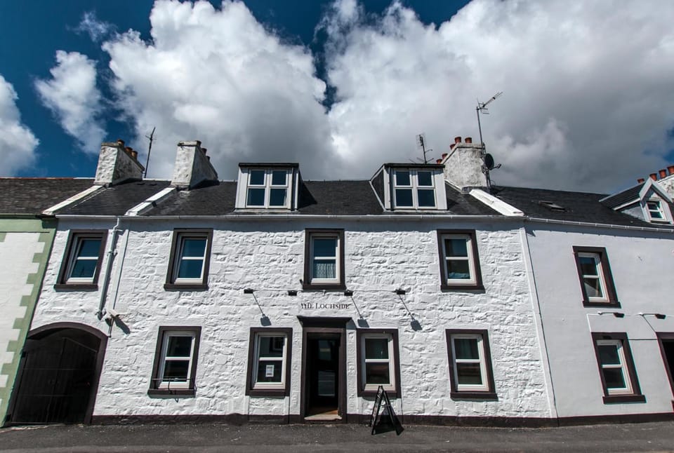 Lochside hotel Hotel in England