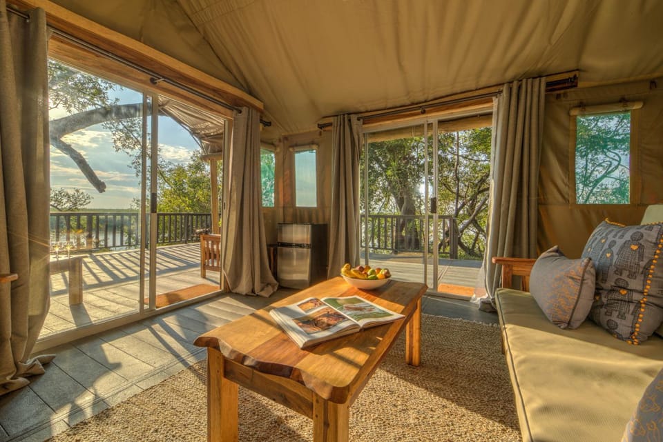 Xaro Lodge Lodge in Africa
