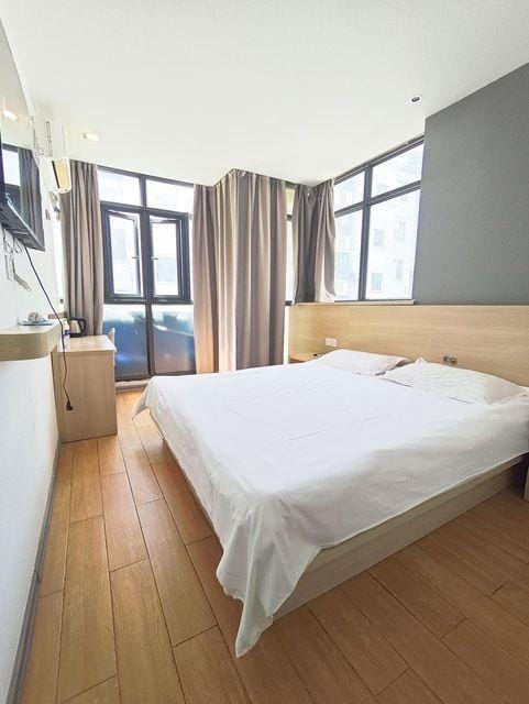 New guest hotel Hotel in Shanghai