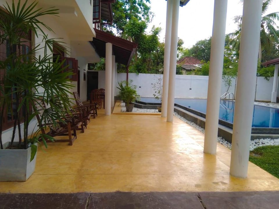 Galle Cemellia Hotel in Galle